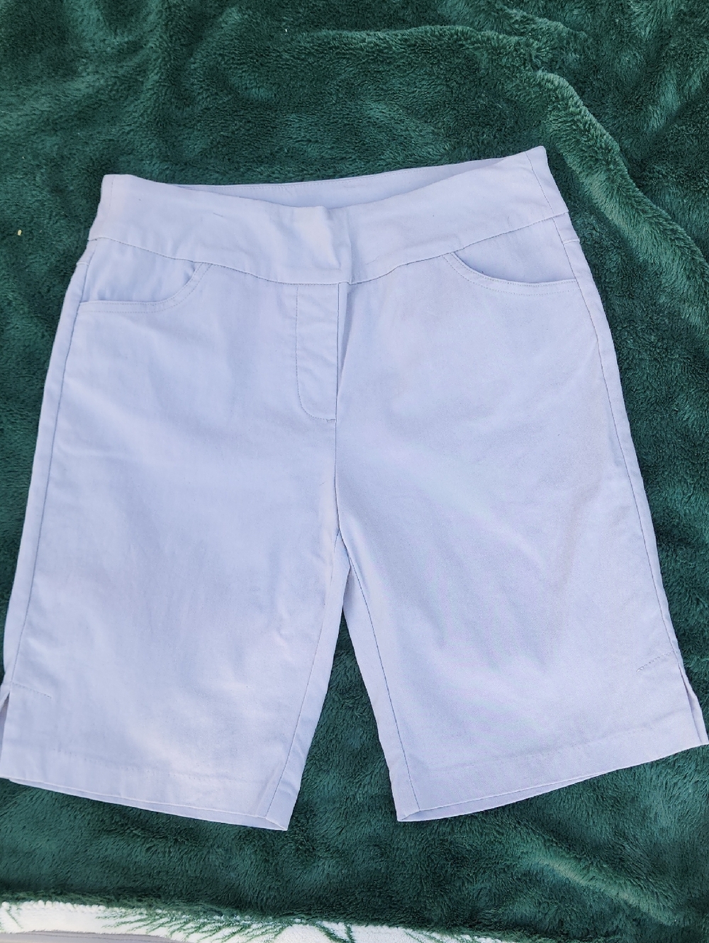 Tribal Women’s Light Grey Pull-On Bermuda Shorts